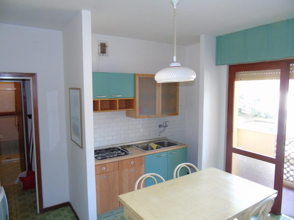 Condominio Ginestra Lignano Sabbiadoro Quarto foto